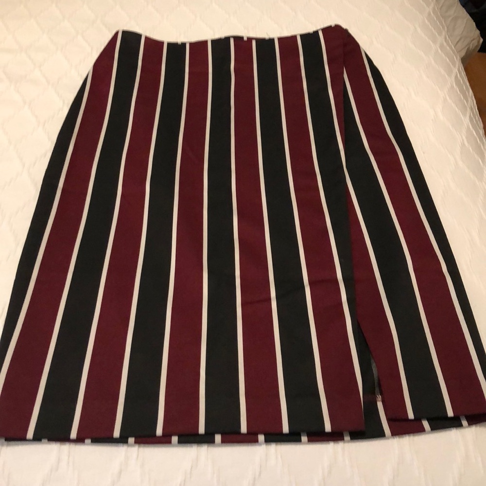 Skirt, New York and company, 7th Avenue, size 4